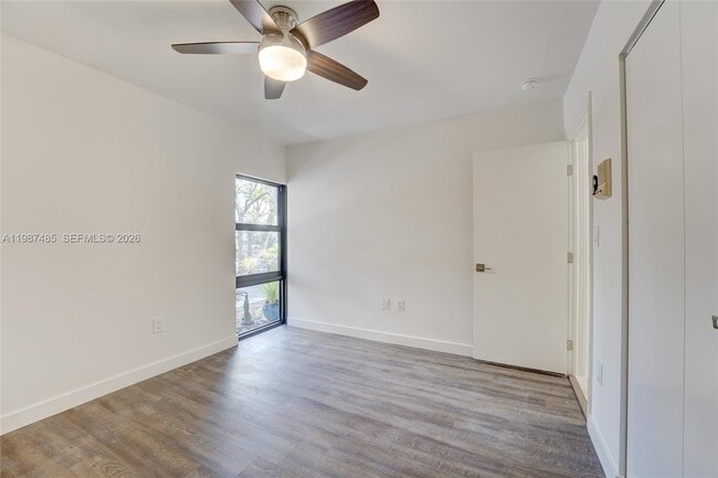 Building Photo - 8352 Dundee Terrace