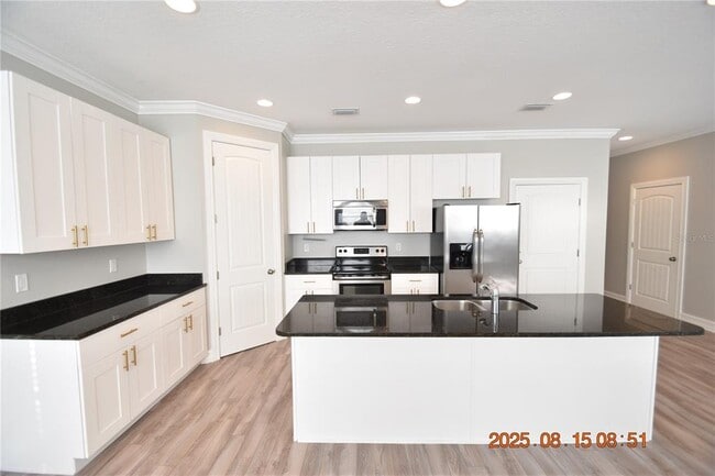 Building Photo - 6921 Interbay Blvd