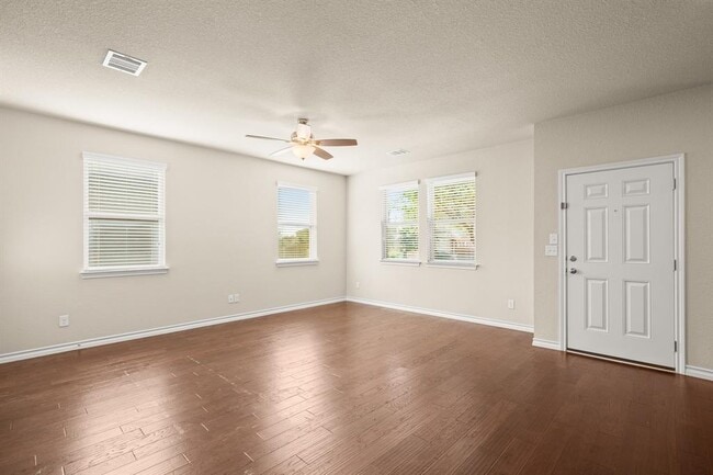 Building Photo - 1700 W Broade St