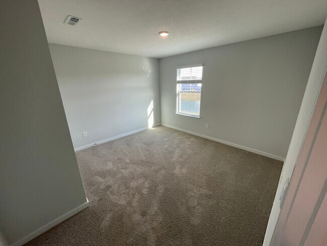 Building Photo - 6375 Marinelli Dr N