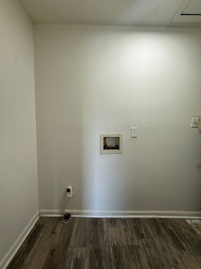 Building Photo - 2 bed/1 bath duplex in Harlem, GA