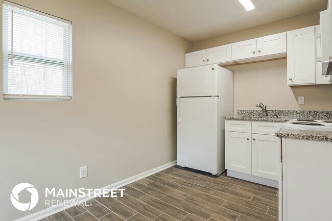 Building Photo - 1829 5th Way NW