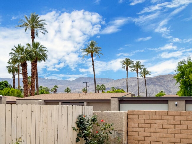 Building Photo - 74237 Catalina Way