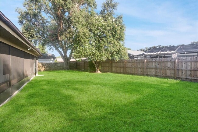 Building Photo - 2205 Tamarron Terrace