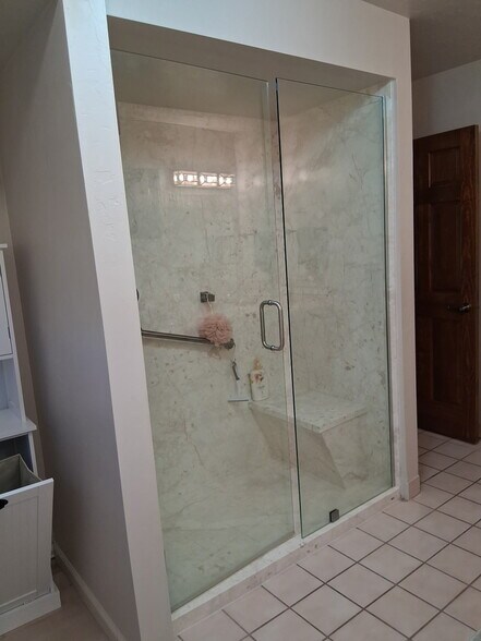 Madter - 2590 W Green Brier Dr