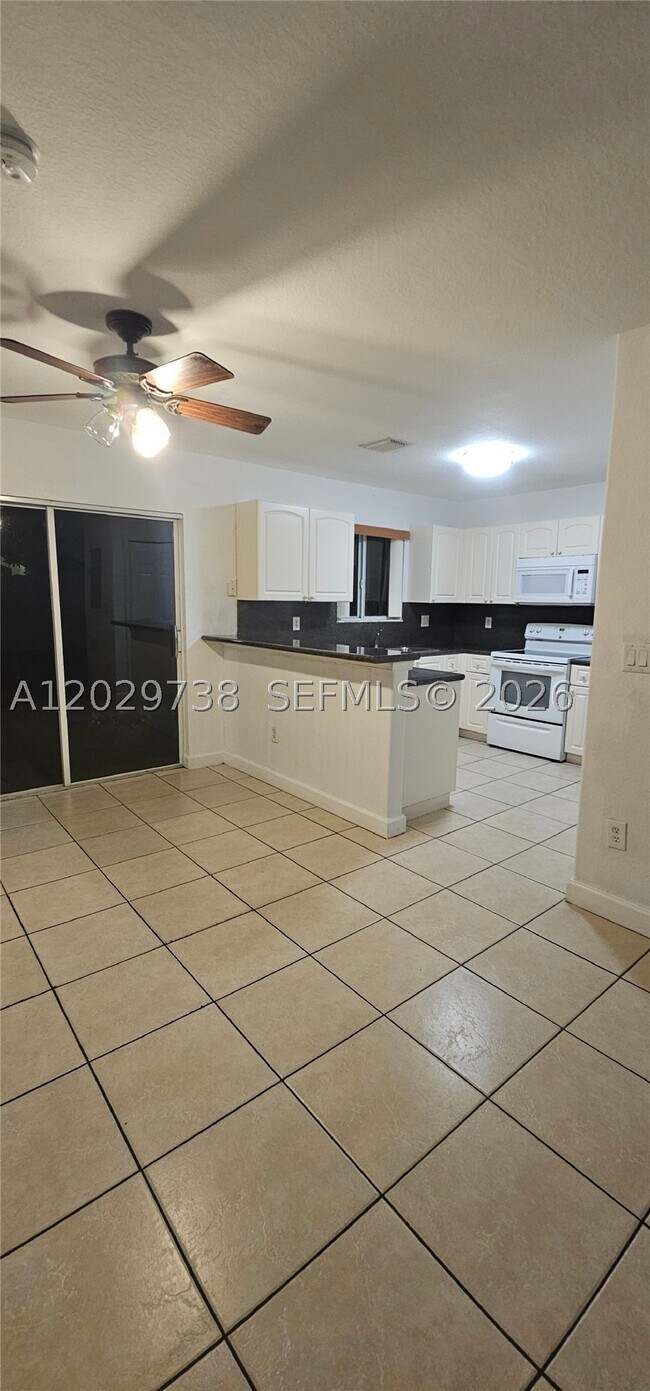 Building Photo - 7309 NW 173rd Dr