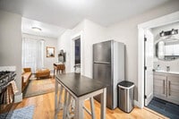 Building Photo - 31 Prince St