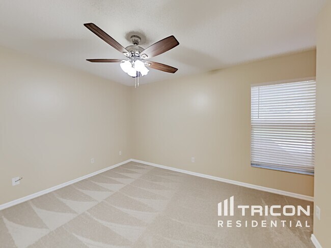 Building Photo - 1583 Naples Cir