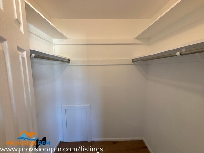 Building Photo - 611 Oakland Hills Ct