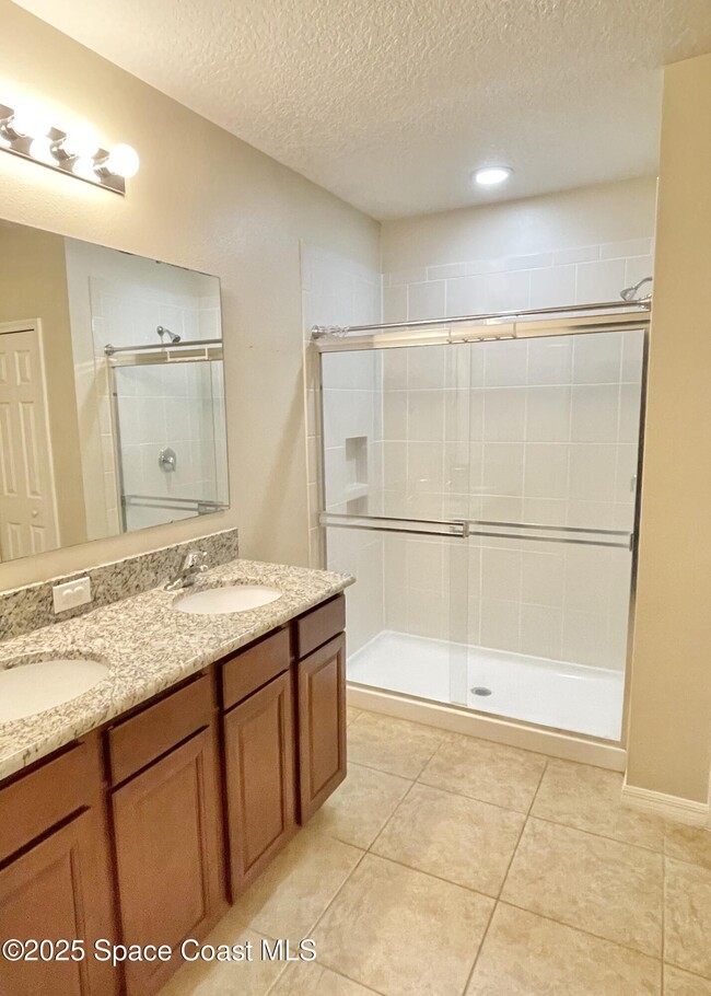 Building Photo - 5214 Brilliance Cir