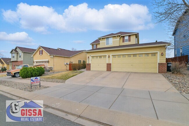 Building Photo - Beautiful home available to move in on 08/05/2026 but not before!