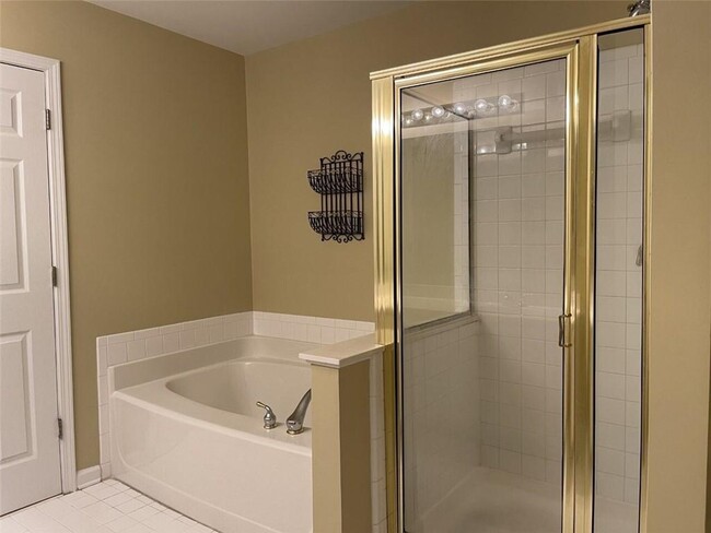 Building Photo - 2515 Longcourt Cir