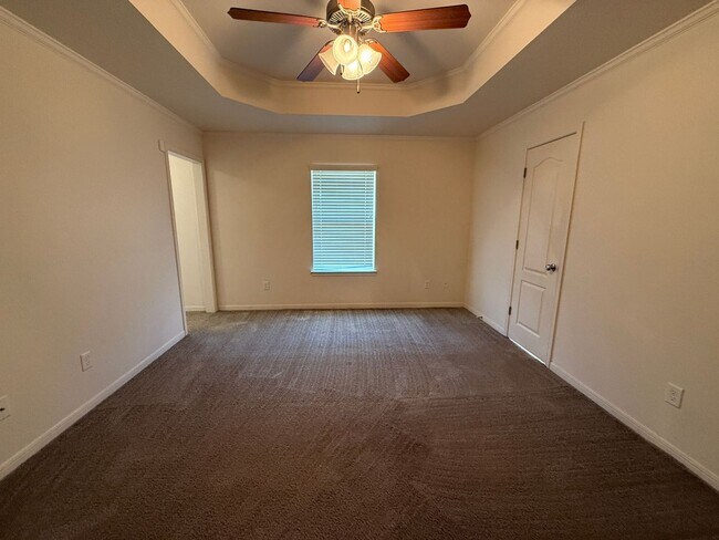 Building Photo - 3601 Salt Fork Dr