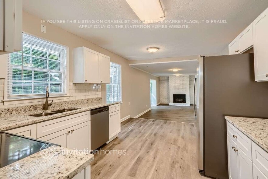 Building Photo - 381 Shelton Woods Ct