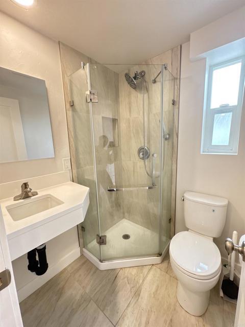 Building Photo - 2771 Logan Ave