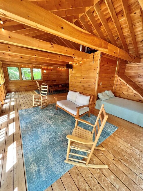Building Photo - 185 Big Sandy Rd