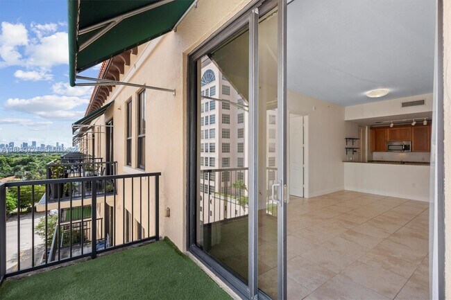 Building Photo - 55 Merrick Way