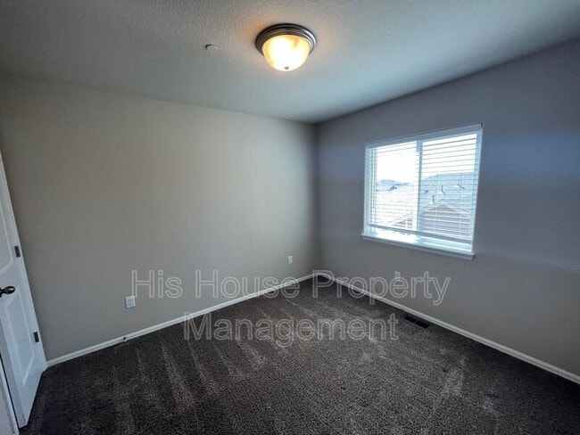 Building Photo - 5551 W 29th St