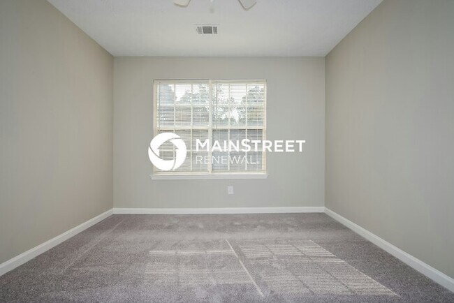 Building Photo - 4 Bedroom Pet-Friendly Home in Lithonia, G...