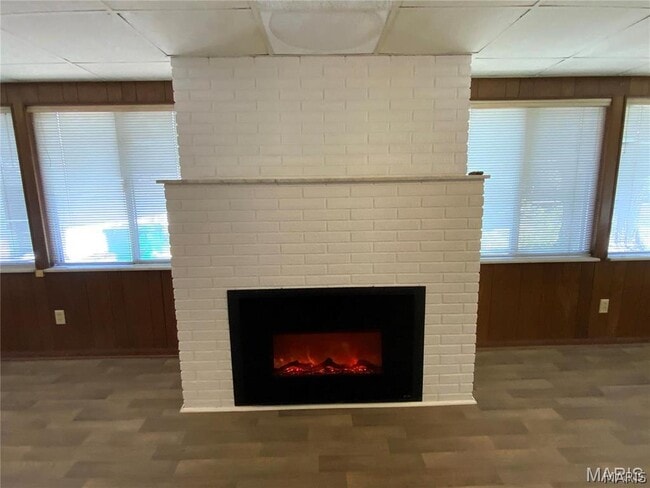 Building Photo - 120 Dean Ave