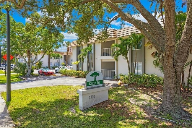 Building Photo - 1830 Maravilla Ave