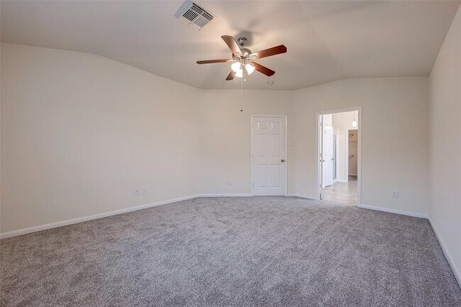 Building Photo - 1222 Hemple Dr