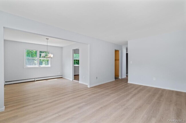 Building Photo - 49 Georgia St