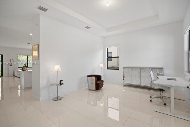 Building Photo - 4407 SW 175th Ave
