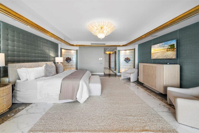 Building Photo - 7471 Fisher Island Dr