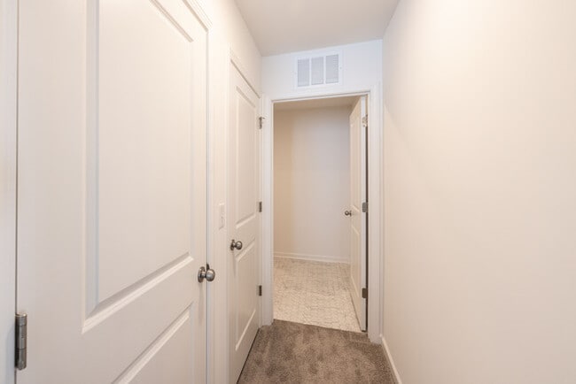 Building Photo - BRAND NEW 3BD/2.5 Home in Stonebridge- MOVE IN READY!