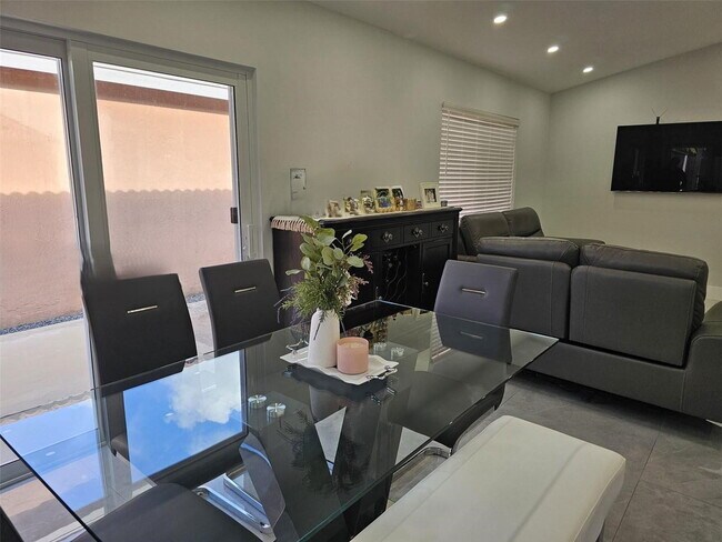 Building Photo - Southwest 177th Avenue, Miami, FL 33196 - 4 BR 2 BA single-family home