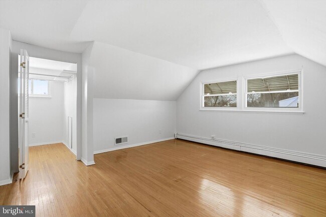 Building Photo - 29 Rolling Ln