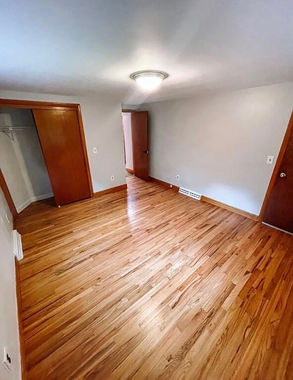 Building Photo - 2 Bow St