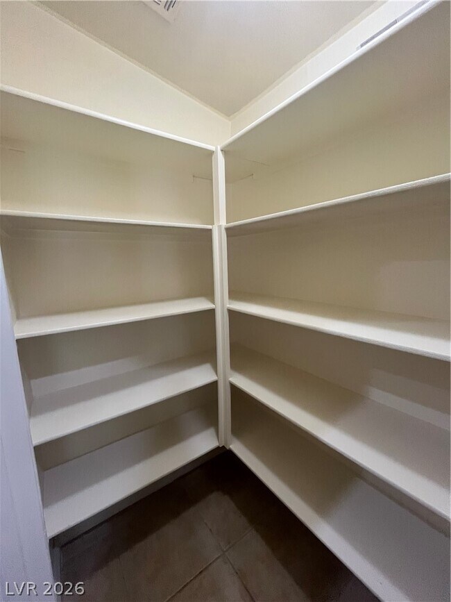 Building Photo - 3309 Blueberry Climber Ave