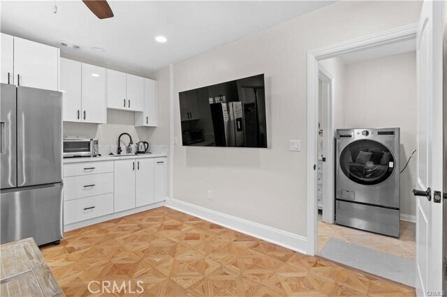 Building Photo - 16577 Knollwood Dr