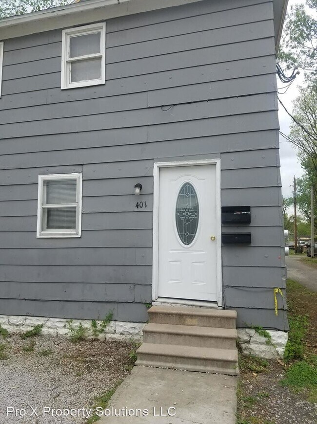 Building Photo - 401 N Olive St