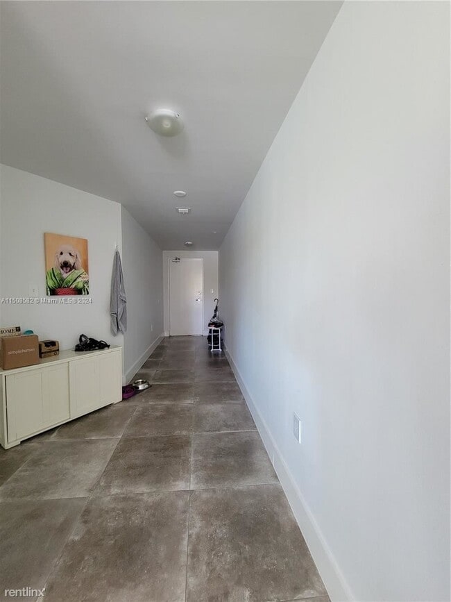 Building Photo - 3 br, 2 bath House - 6580 Indian Creek Dr ...