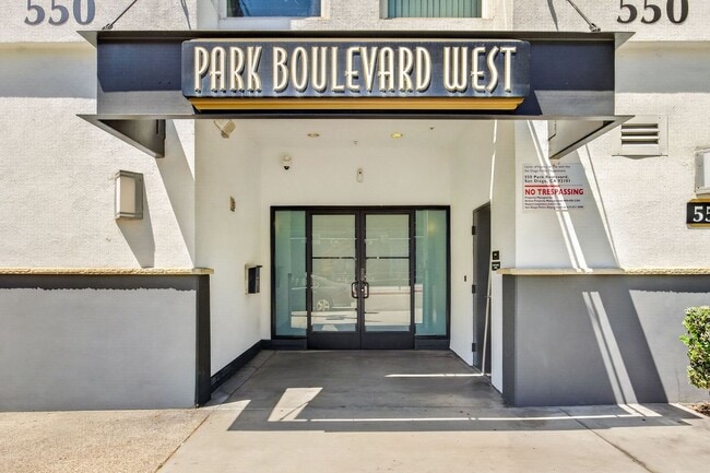 Building Photo - Luxury Downtown San Diego Condo | 2BR/2BA at Park Blvd West – $3,300/mo