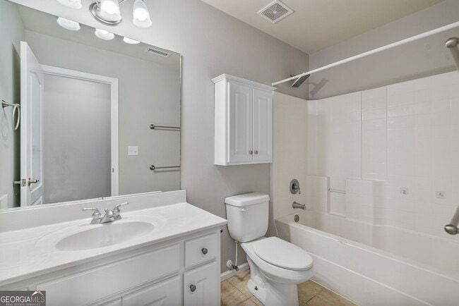 Building Photo - 3687 Vine Springs Trce