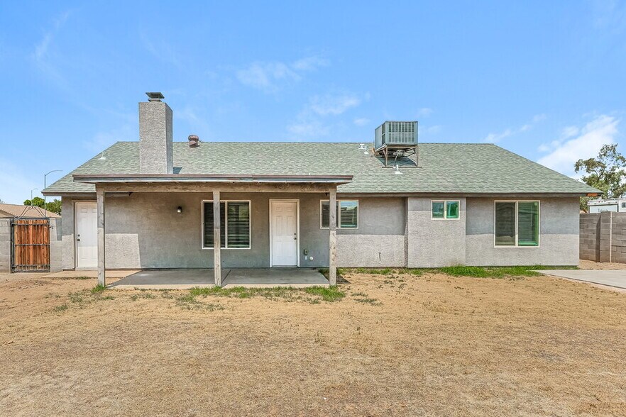 Building Photo - 9365 E Adobe Rd