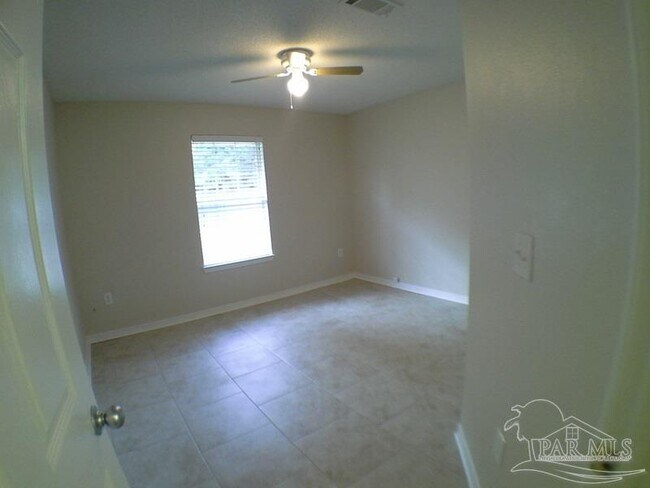 Building Photo - 5341 English Oak Dr