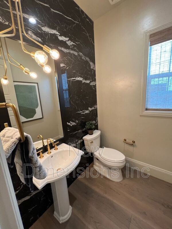 Building Photo - 307 Marewood Ct