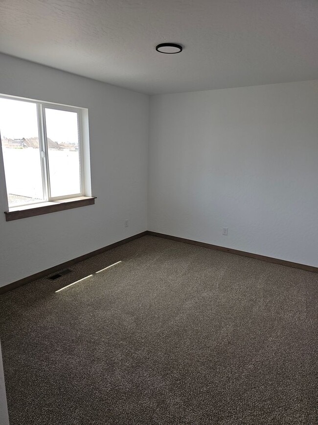 Building Photo - Brand New Beautiful 4 bedroom Home in Rathdrum!