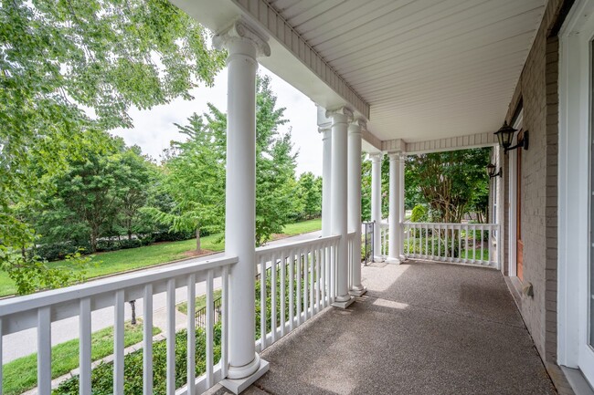 Building Photo - **LUXURIOUS GATED COMMUNITY IN FRANKLIN ZO...