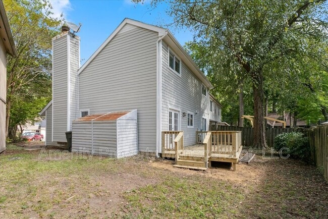 Building Photo - 717 Ninebark Ct
