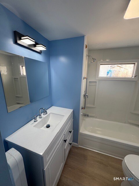 Building Photo - 55 Sugar St