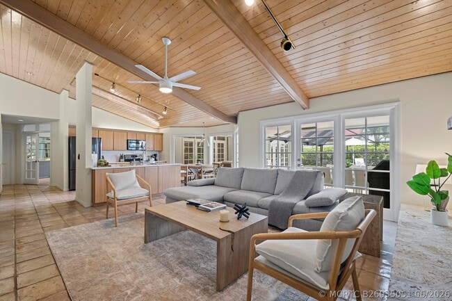 Building Photo - 10252 Shireoaks Ln