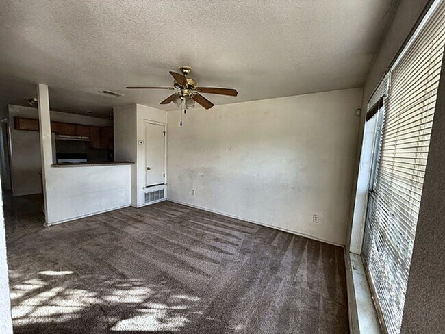 Building Photo - 4302 Mattie Dr