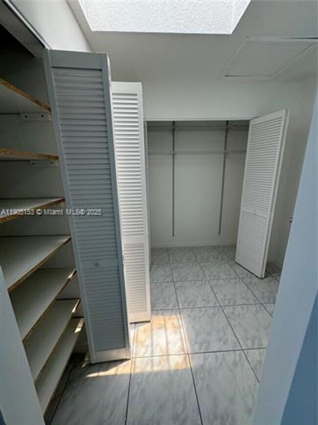 Building Photo - 11434 SW 185th St