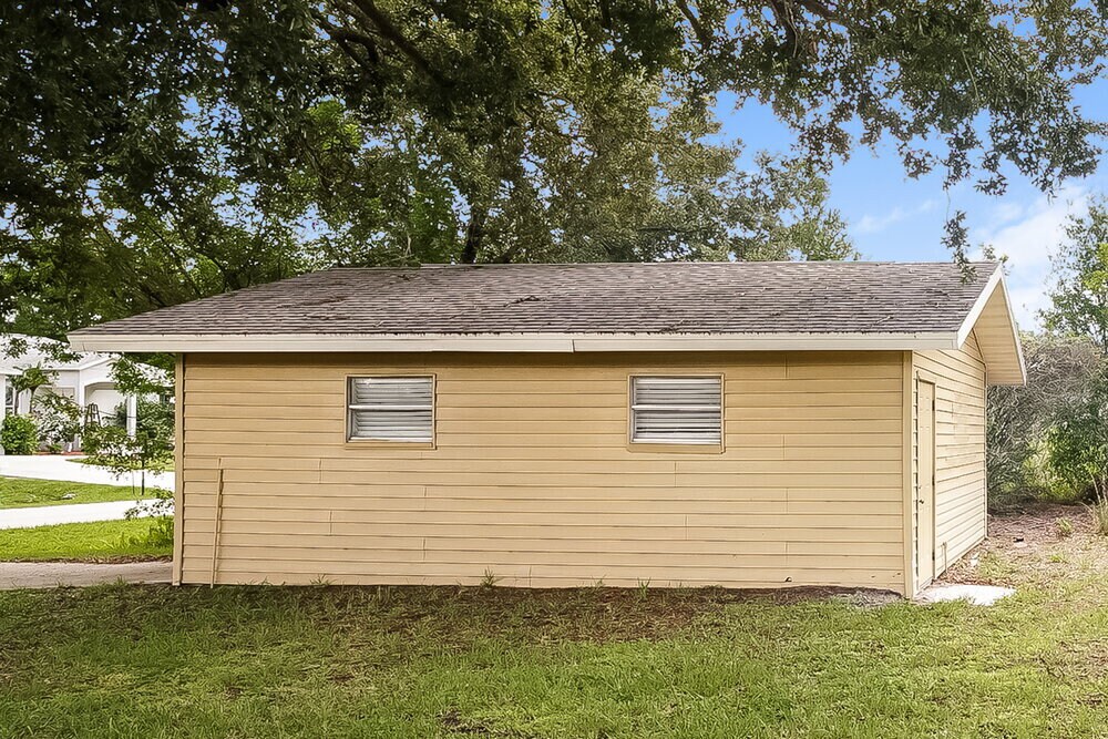 Building Photo - 7072 Bougainvillea St